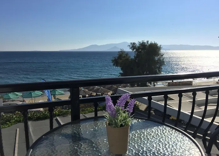 Manios Отель 3*