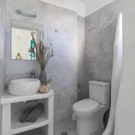 Manios Otel Agia Anna (Naxos)